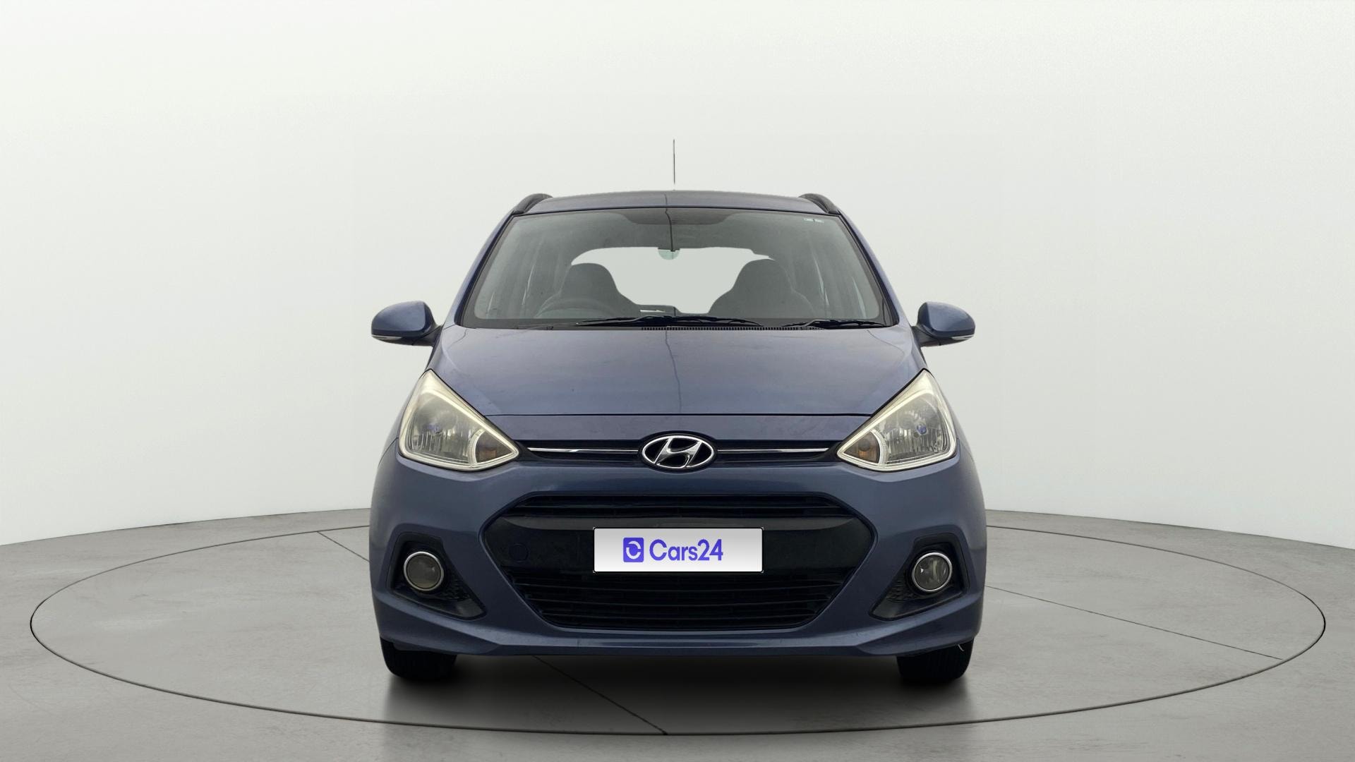 View 2016 Hyundai Grand i10 Asta AT 1.2 Kappa VTVT Image 1 Used 2016 Hyundai Grand i10 Asta AT 1.2 Kappa VTVT Image 1