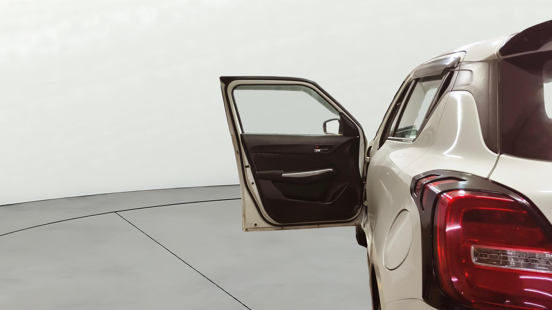 View 2019 Maruti Suzuki 1000 Base Variant Image 32 Used 2019 Maruti Suzuki 1000 Base Variant Image 32