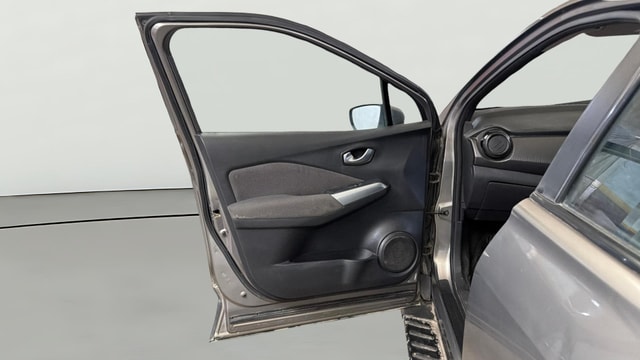 View Nissan Kicks Image 31 Used Nissan Kicks Image 31