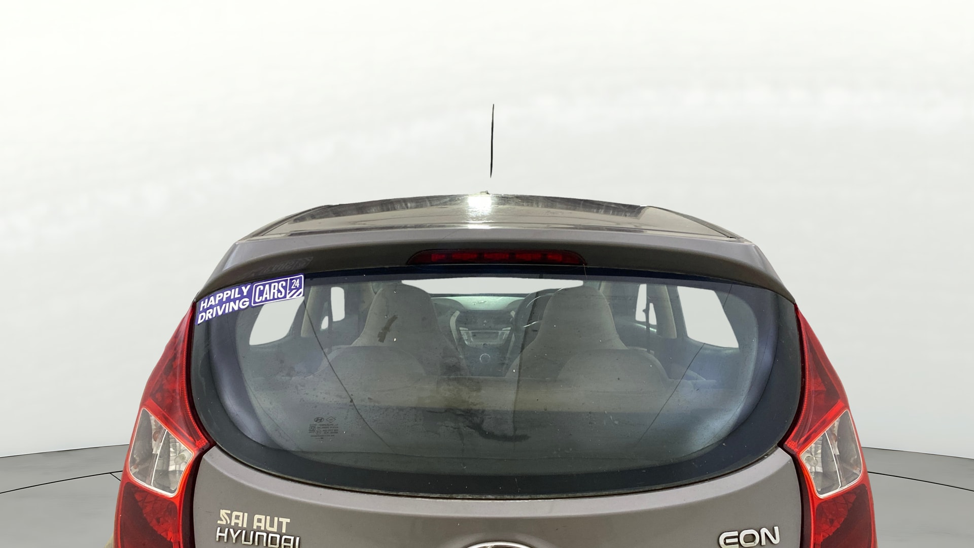 View 2013 Hyundai EON Magna Plus Image 4 Used 2013 Hyundai EON Magna Plus Image 4