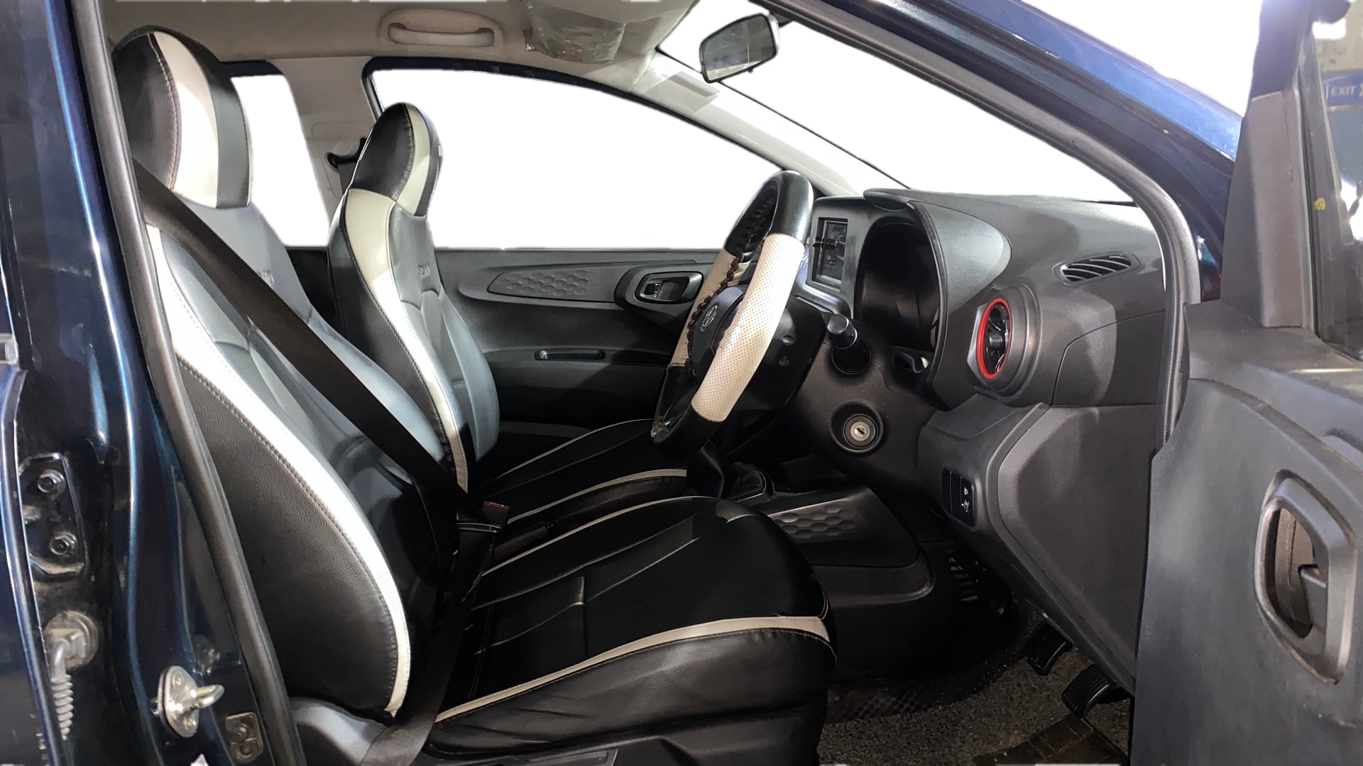 Used 2022 Hyundai Grand i10 Nios Used 2022 Hyundai Grand i10 Nios