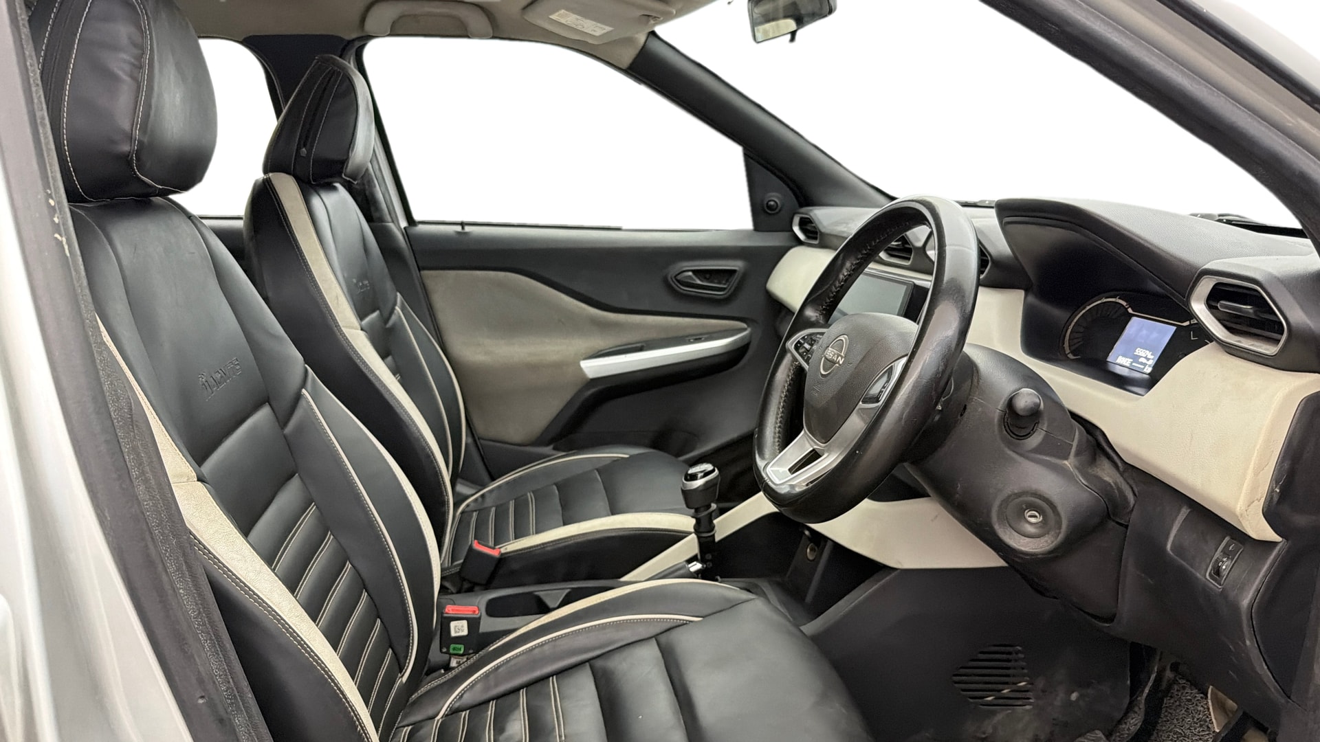 Used 2022 Nissan Magnite Used 2022 Nissan Magnite