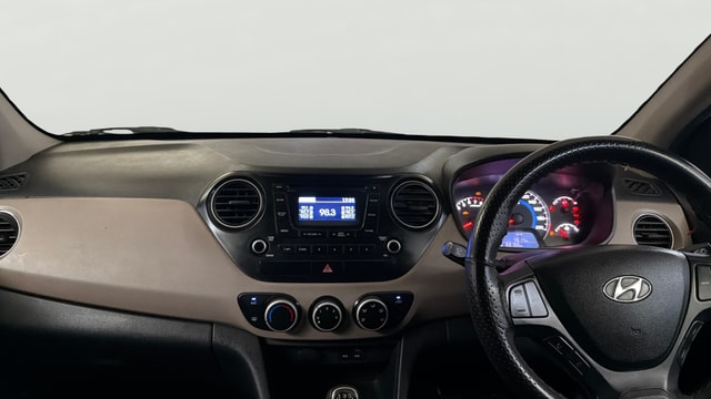 View Hyundai Grand i10 Image 17 Used Hyundai Grand i10 Image 17