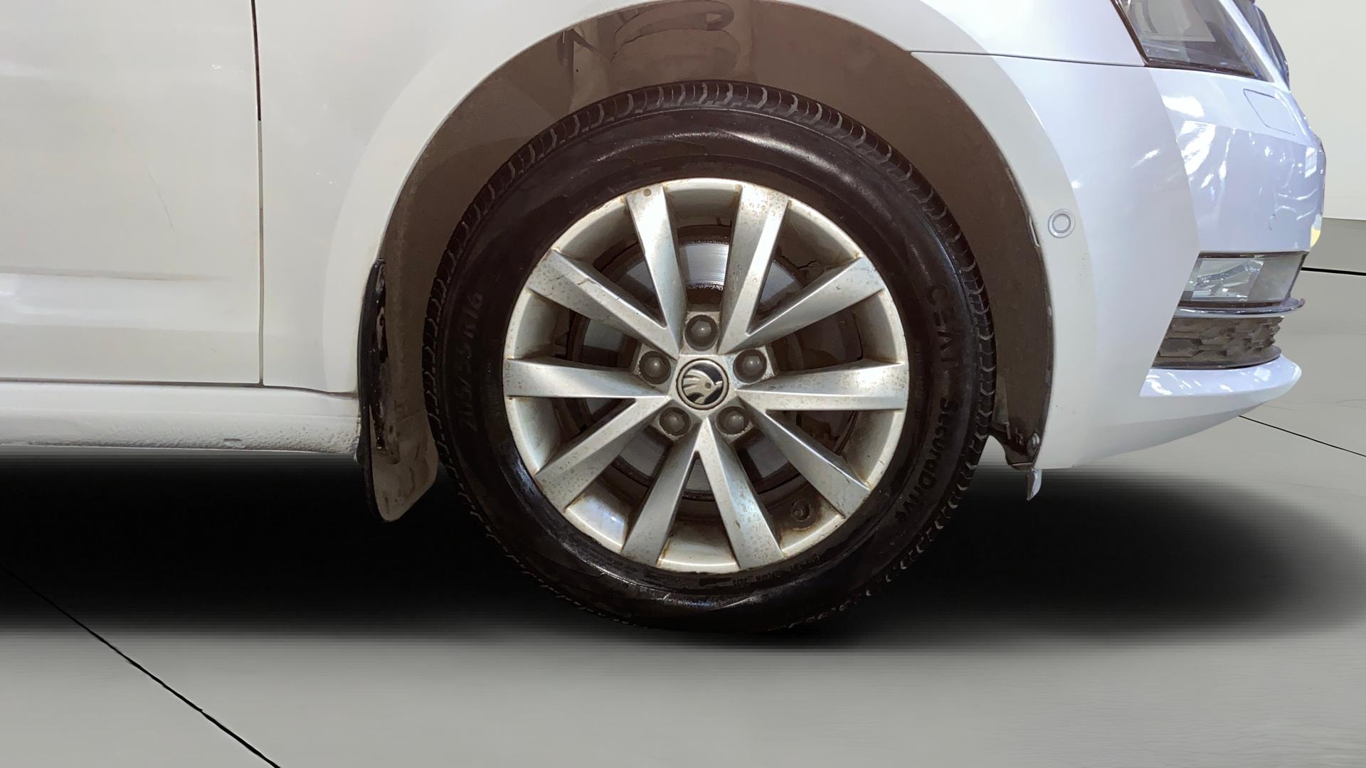 View 2019 Skoda Octavia 1.8 Style Plus TSI AT Image 44 Used 2019 Skoda Octavia 1.8 Style Plus TSI AT Image 44