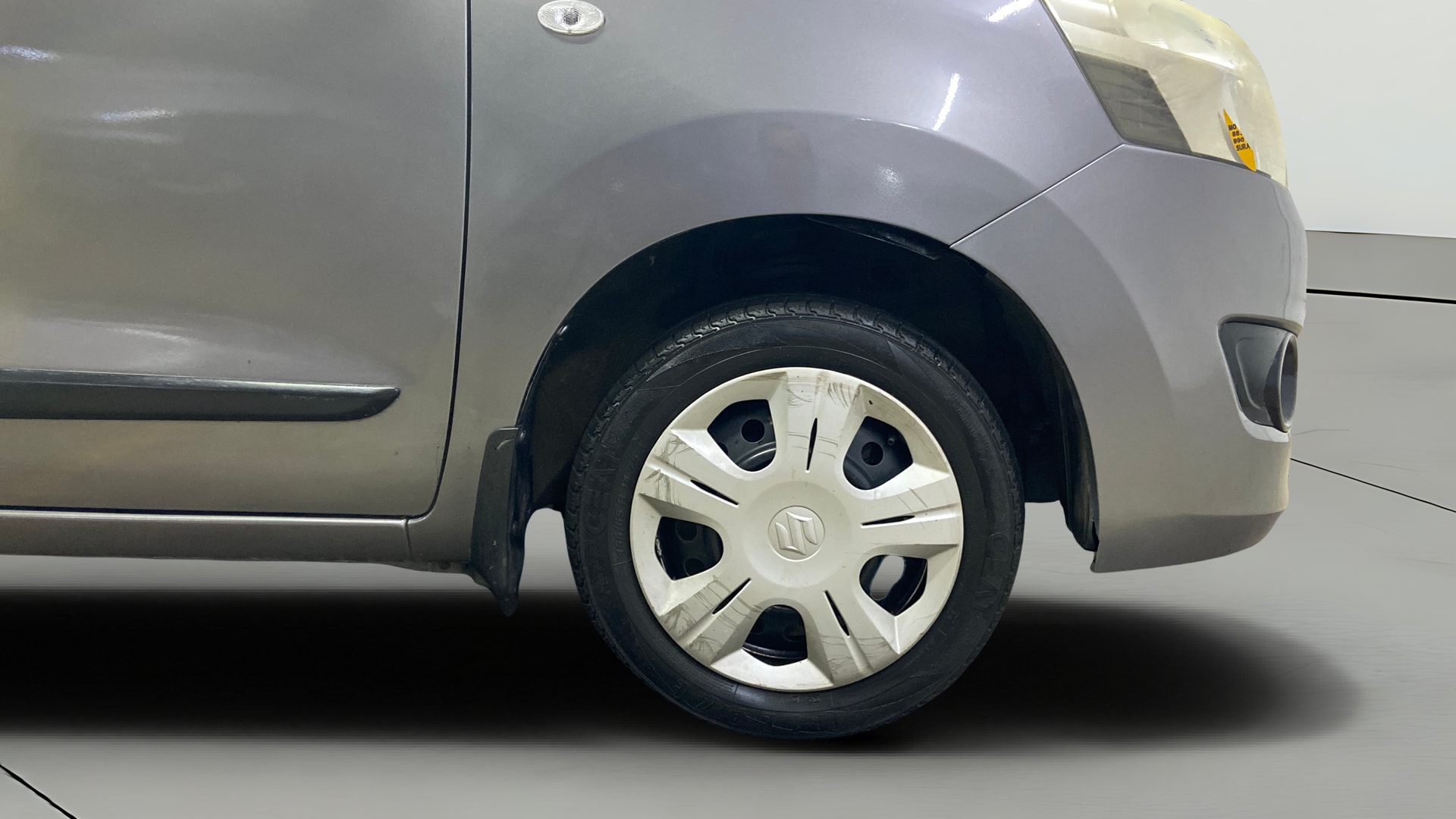 View 2018 Maruti Suzuki 1000 Base Variant Image 39 Used 2018 Maruti Suzuki 1000 Base Variant Image 39