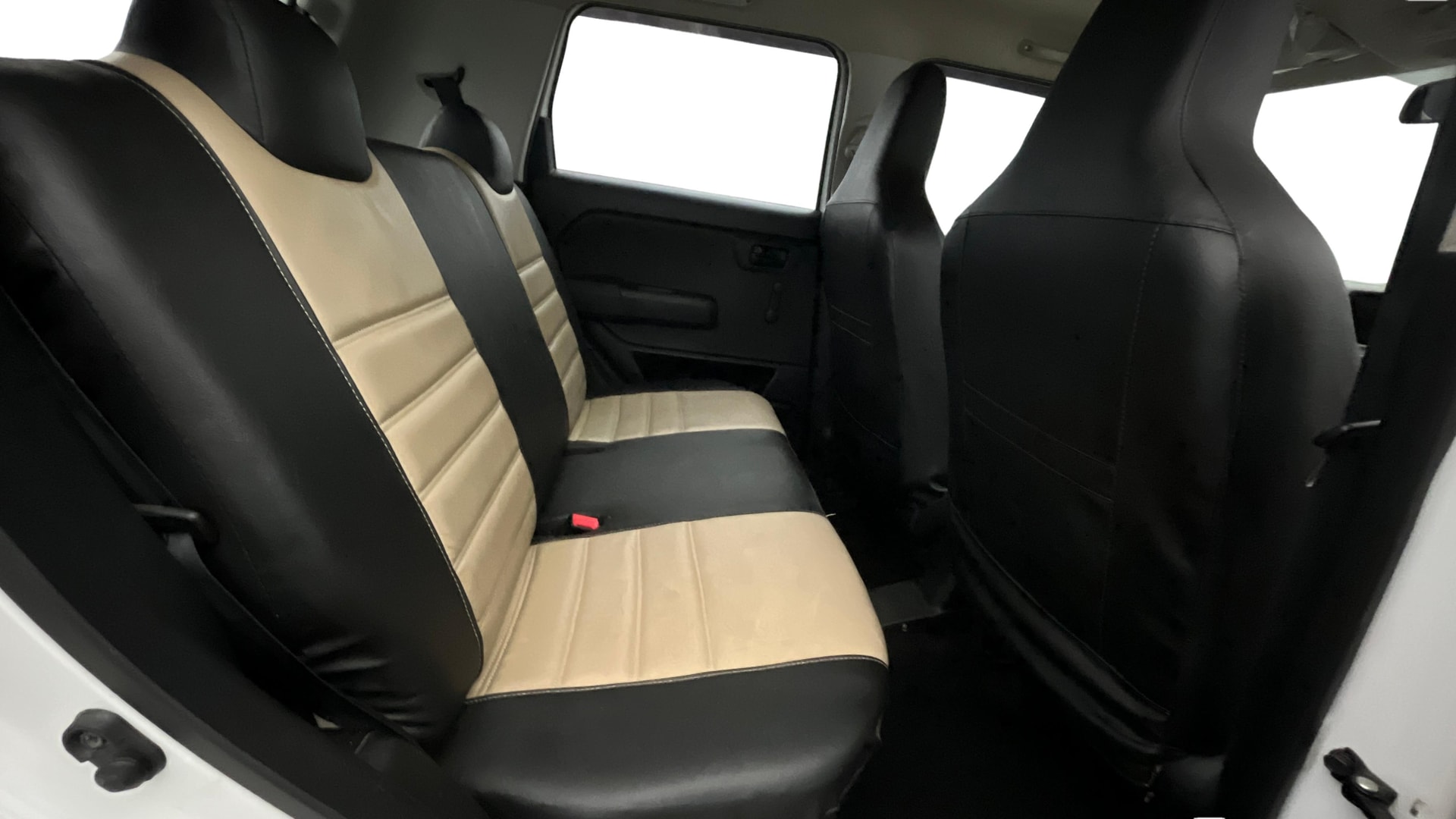 View 2023 Maruti Suzuki 1000 Base Variant Image 28 Used 2023 Maruti Suzuki 1000 Base Variant Image 28