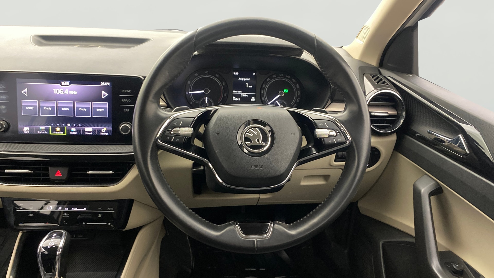 Used 2023 Skoda Slavia Used 2023 Skoda Slavia
