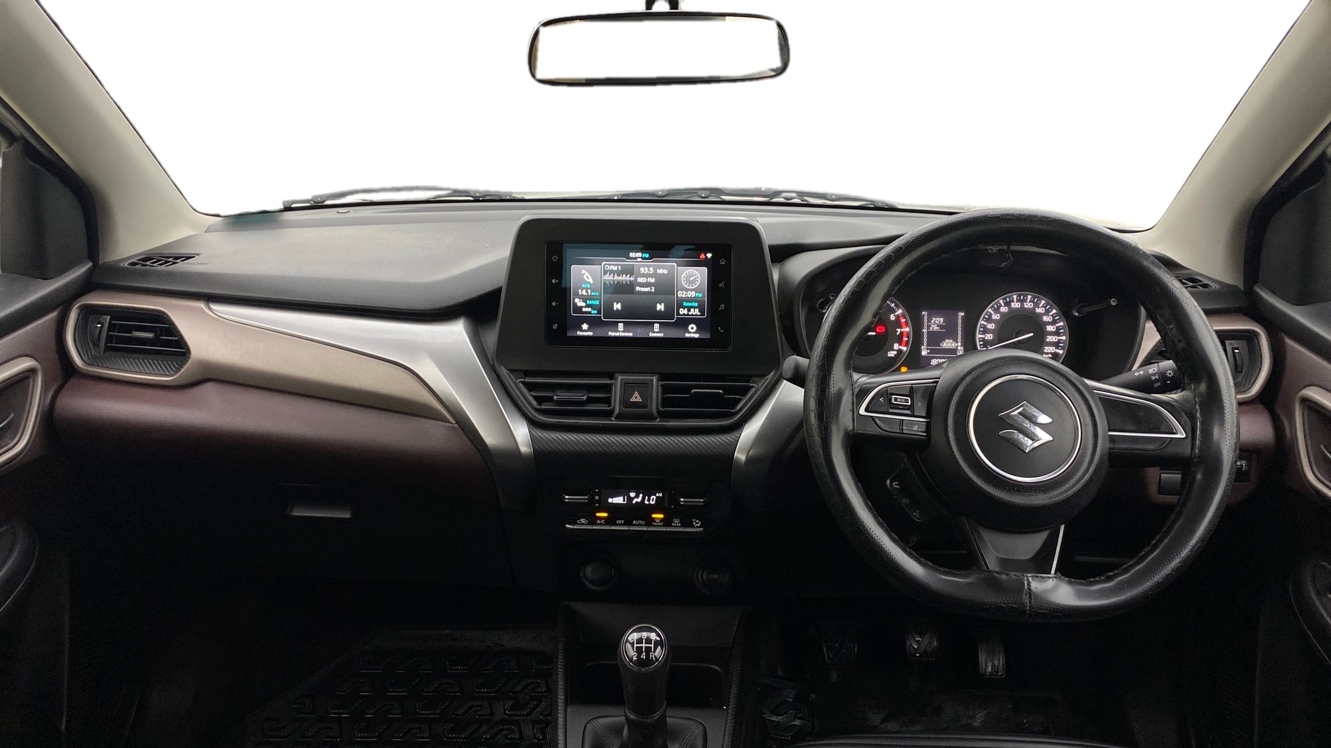 View 2024 Maruti Suzuki 1000 Base Variant Image 15 Used 2024 Maruti Suzuki 1000 Base Variant Image 15