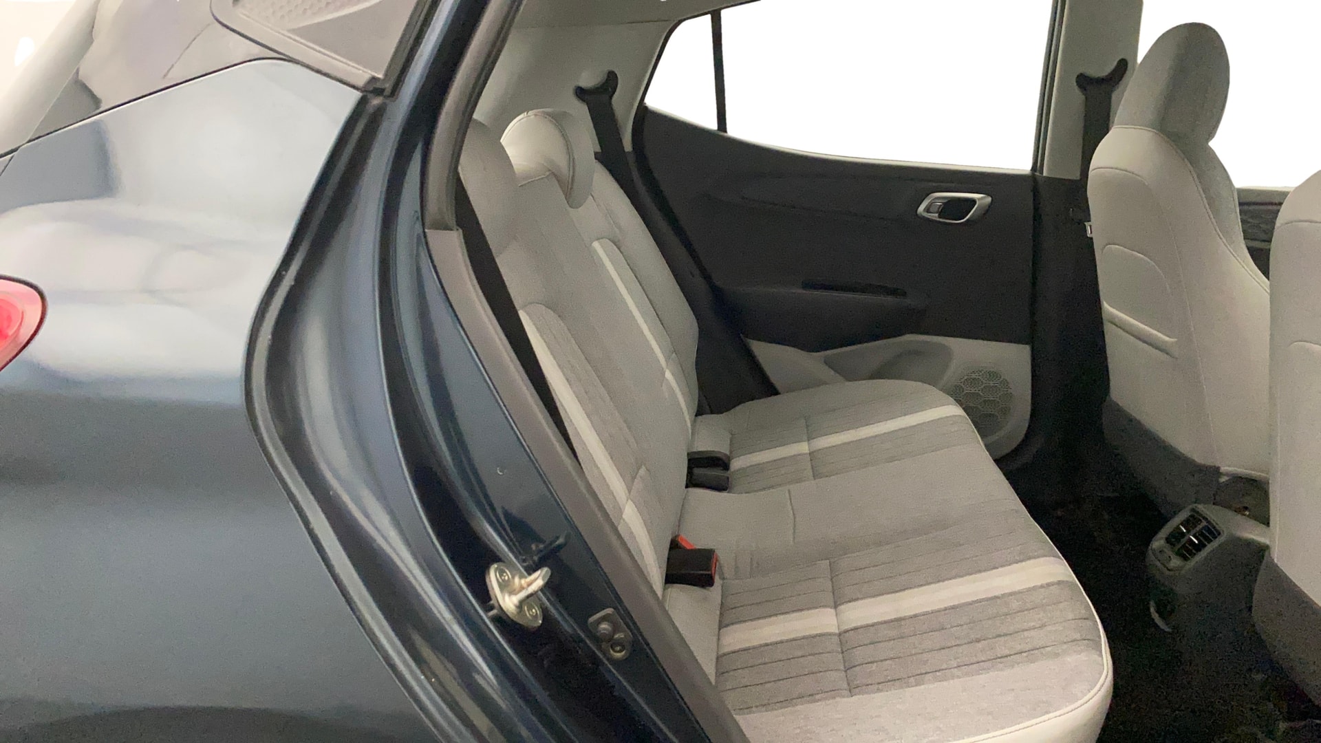 View 2019 Hyundai Grand i10 Nios Sportz Petrol AMT Image 29 Used 2019 Hyundai Grand i10 Nios Sportz Petrol AMT Image 29