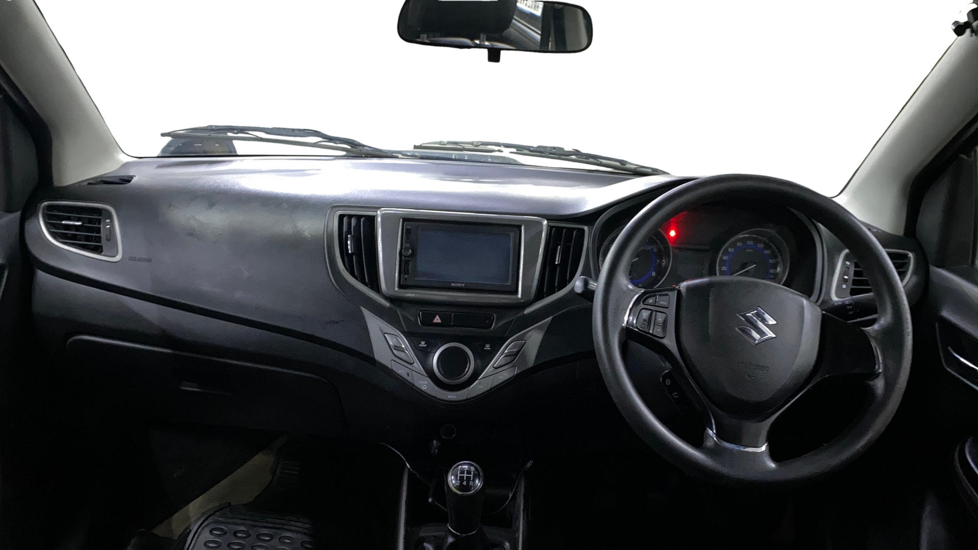 View 2019 Maruti Suzuki 1000 Base Variant Image 30 Used 2019 Maruti Suzuki 1000 Base Variant Image 30