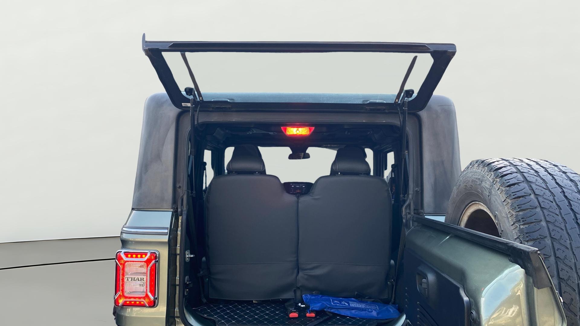 View 2021 Mahindra Thar AX Standard Manual Soft Top 6 Seater Image 15 Used 2021 Mahindra Thar AX Standard Manual Soft Top 6 Seater Image 15