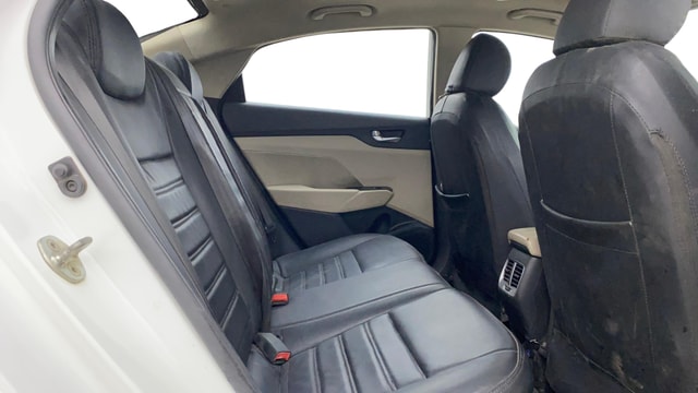 View Hyundai Verna Image 31 Used Hyundai Verna Image 31