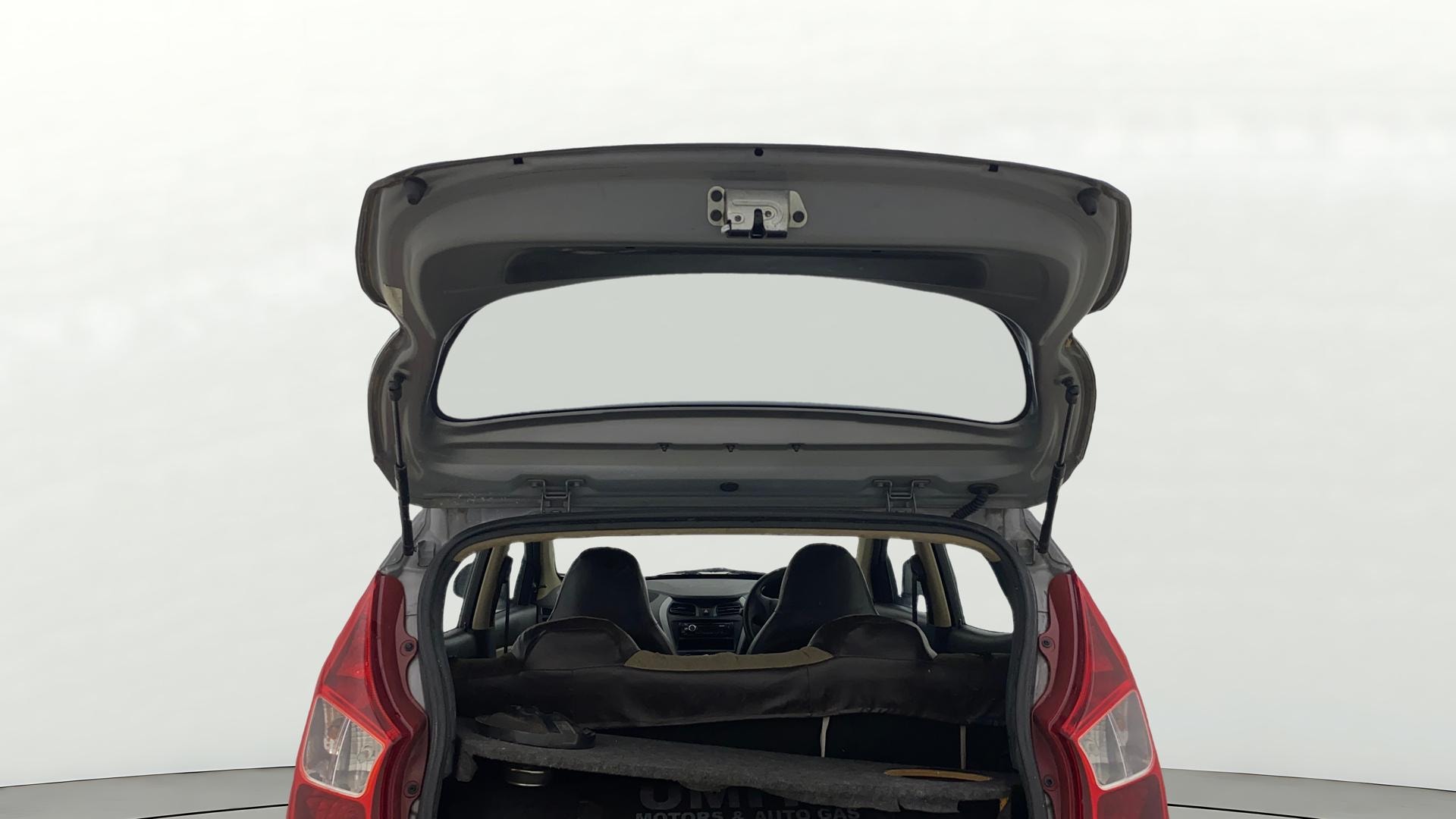 View 2014 Hyundai EON Era Plus Image 16 Used 2014 Hyundai EON Era Plus Image 16