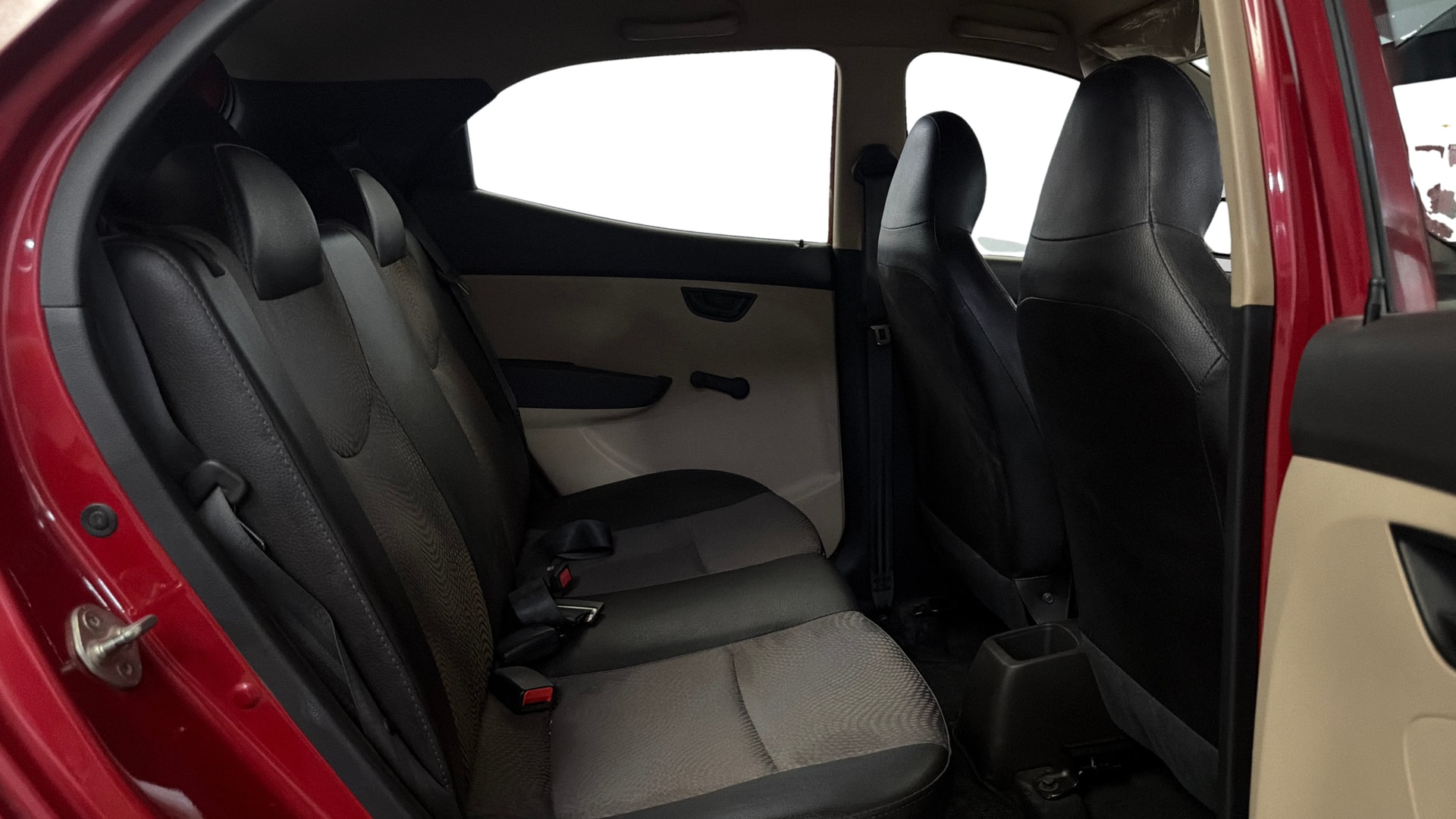 Used 2015 Hyundai EON Used 2015 Hyundai EON