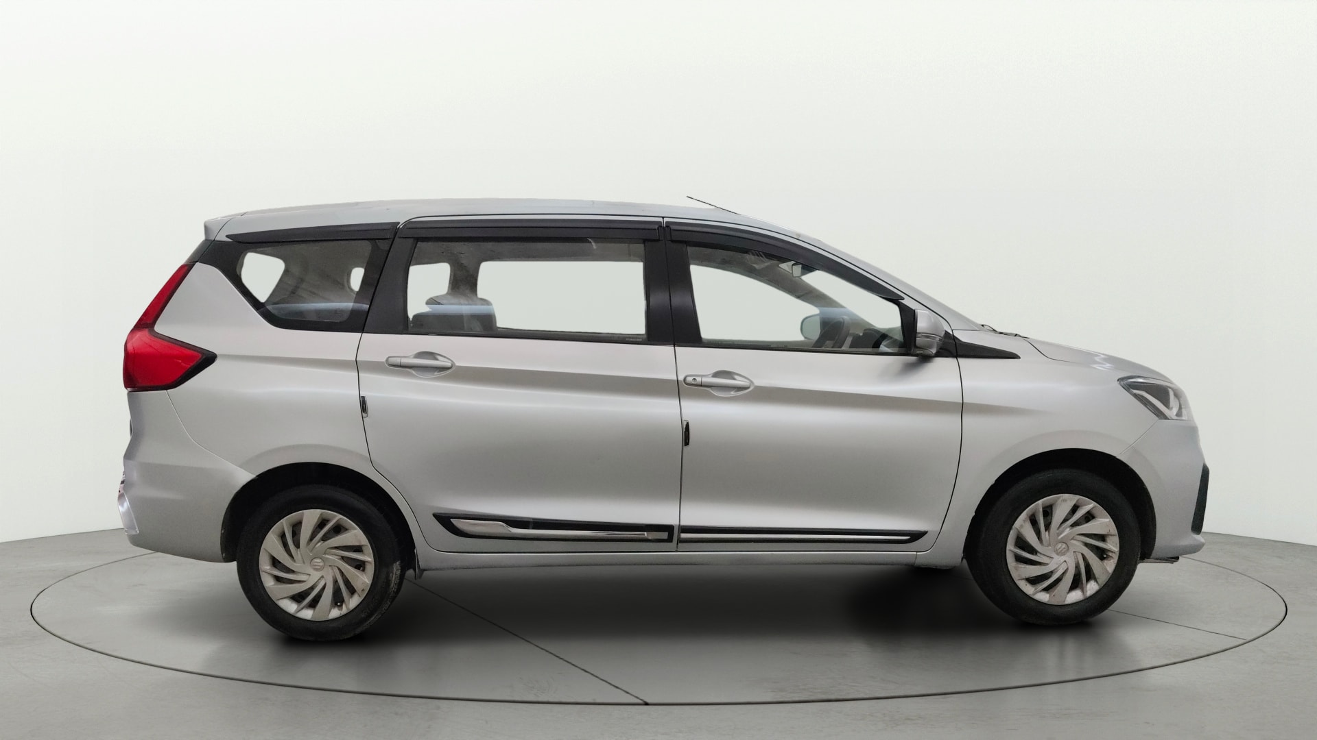 View 2023 Maruti Suzuki 1000 Base Variant Image 8 Used 2023 Maruti Suzuki 1000 Base Variant Image 8