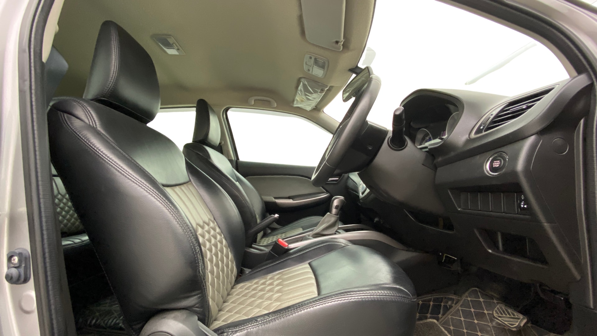 View 2020 Maruti Suzuki 1000 Base Variant Image 26 Used 2020 Maruti Suzuki 1000 Base Variant Image 26