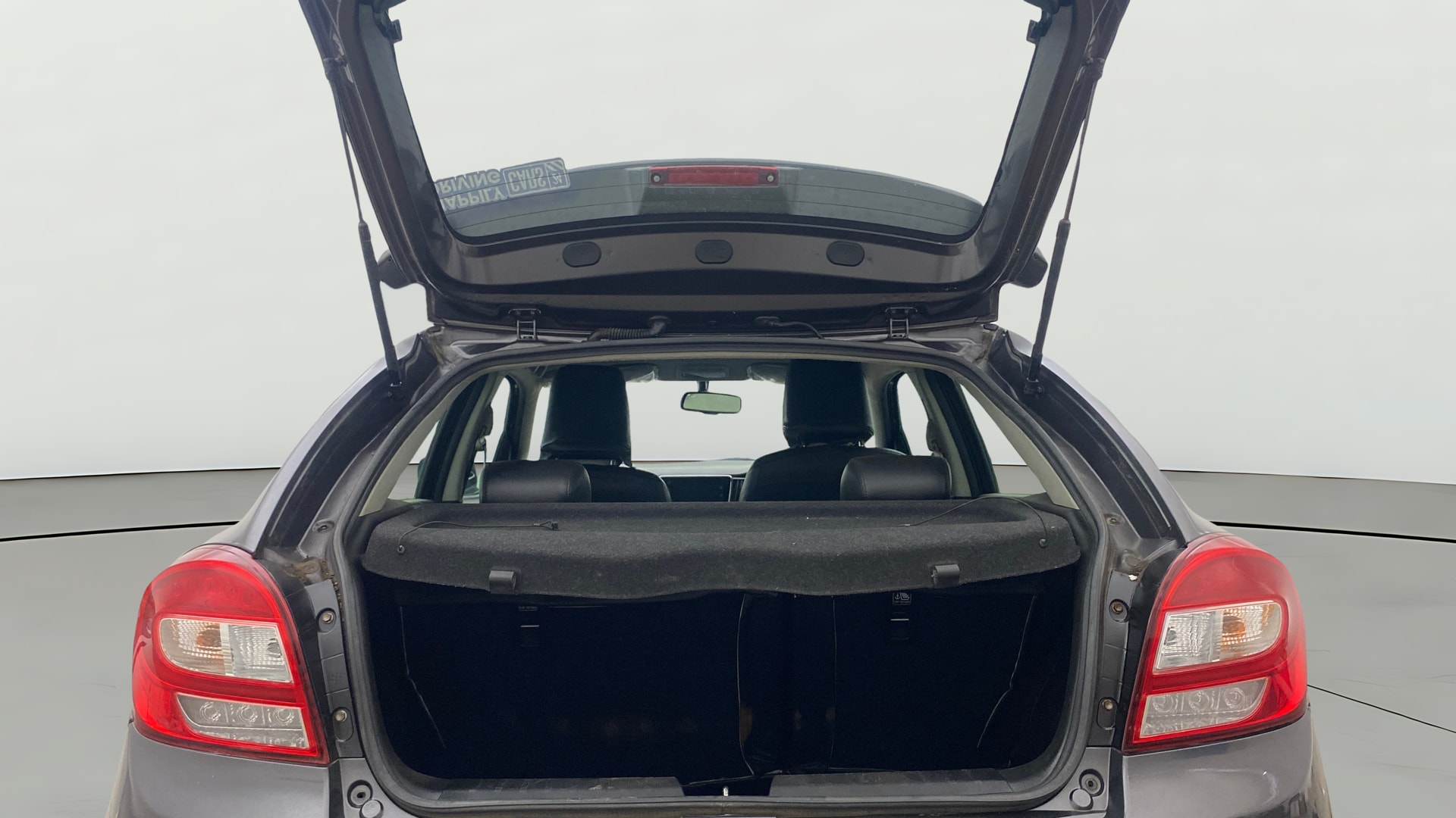 View 2018 Maruti Suzuki 1000 Base Variant Image 38 Used 2018 Maruti Suzuki 1000 Base Variant Image 38