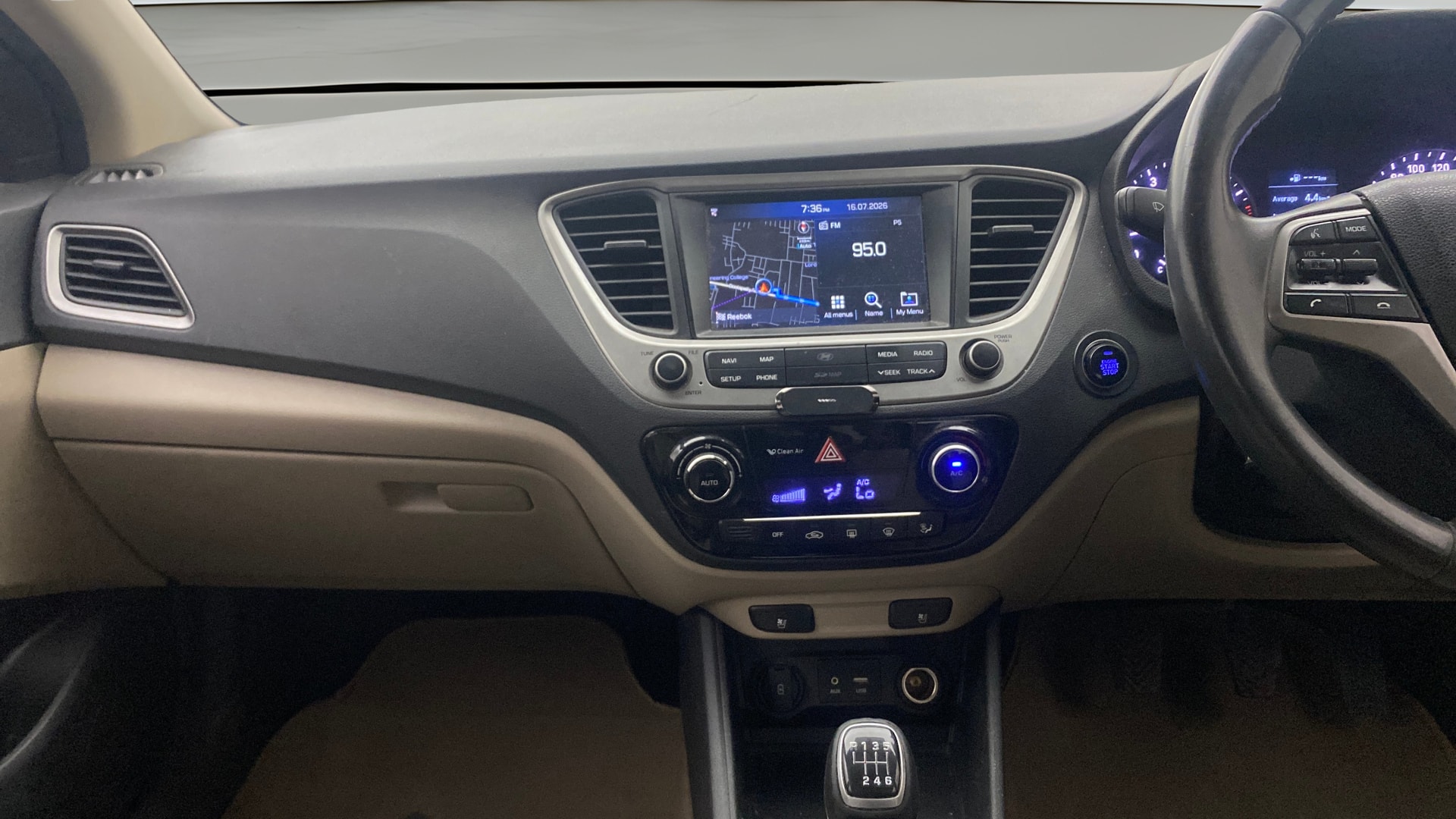 Used 2018 Hyundai Verna Used 2018 Hyundai Verna