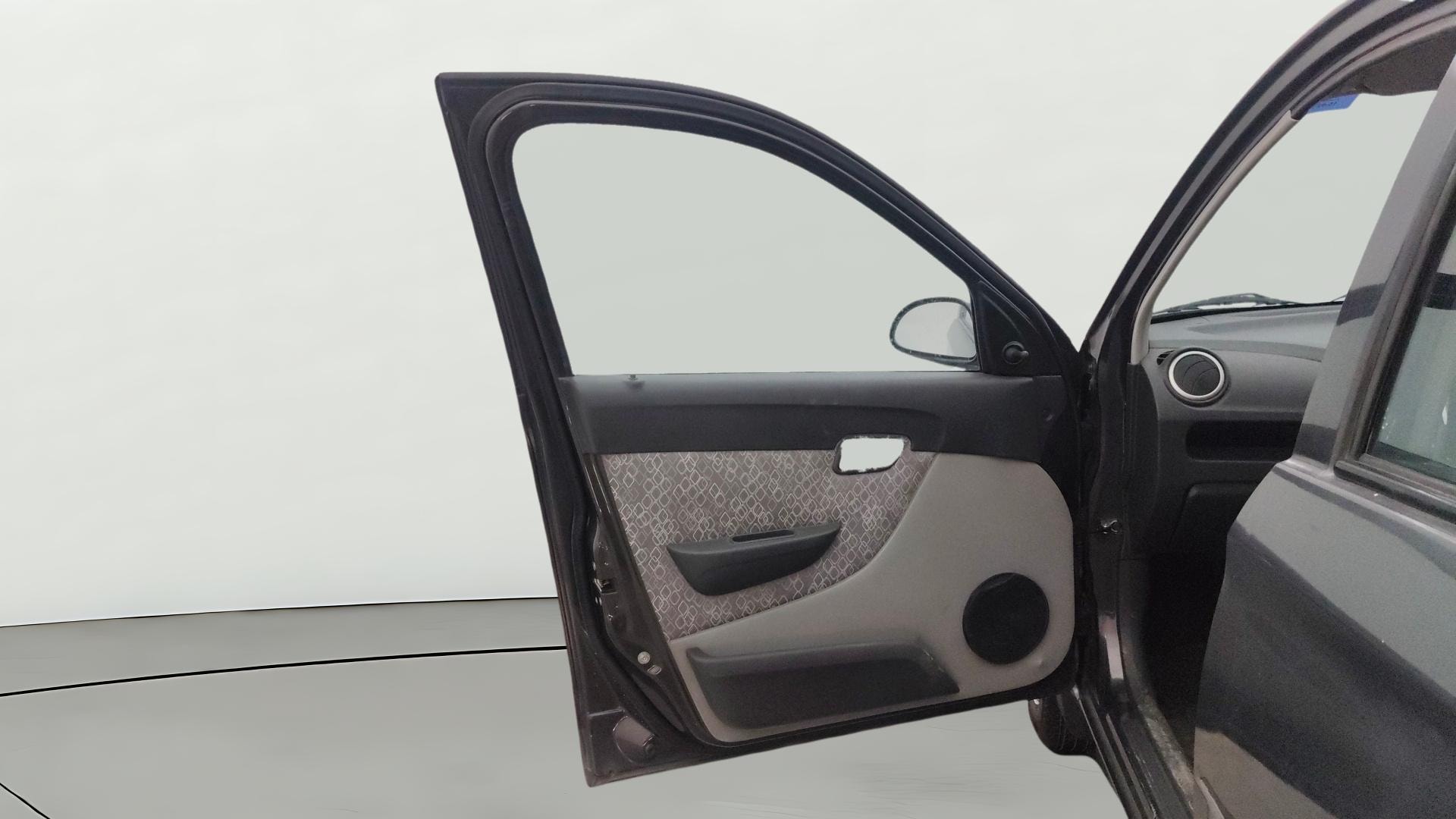 View 2018 Maruti Suzuki Alto 800 LX Image 30 Used 2018 Maruti Suzuki Alto 800 LX Image 30