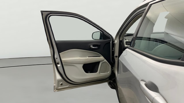 View Jeep Compass Image 38 Used Jeep Compass Image 38