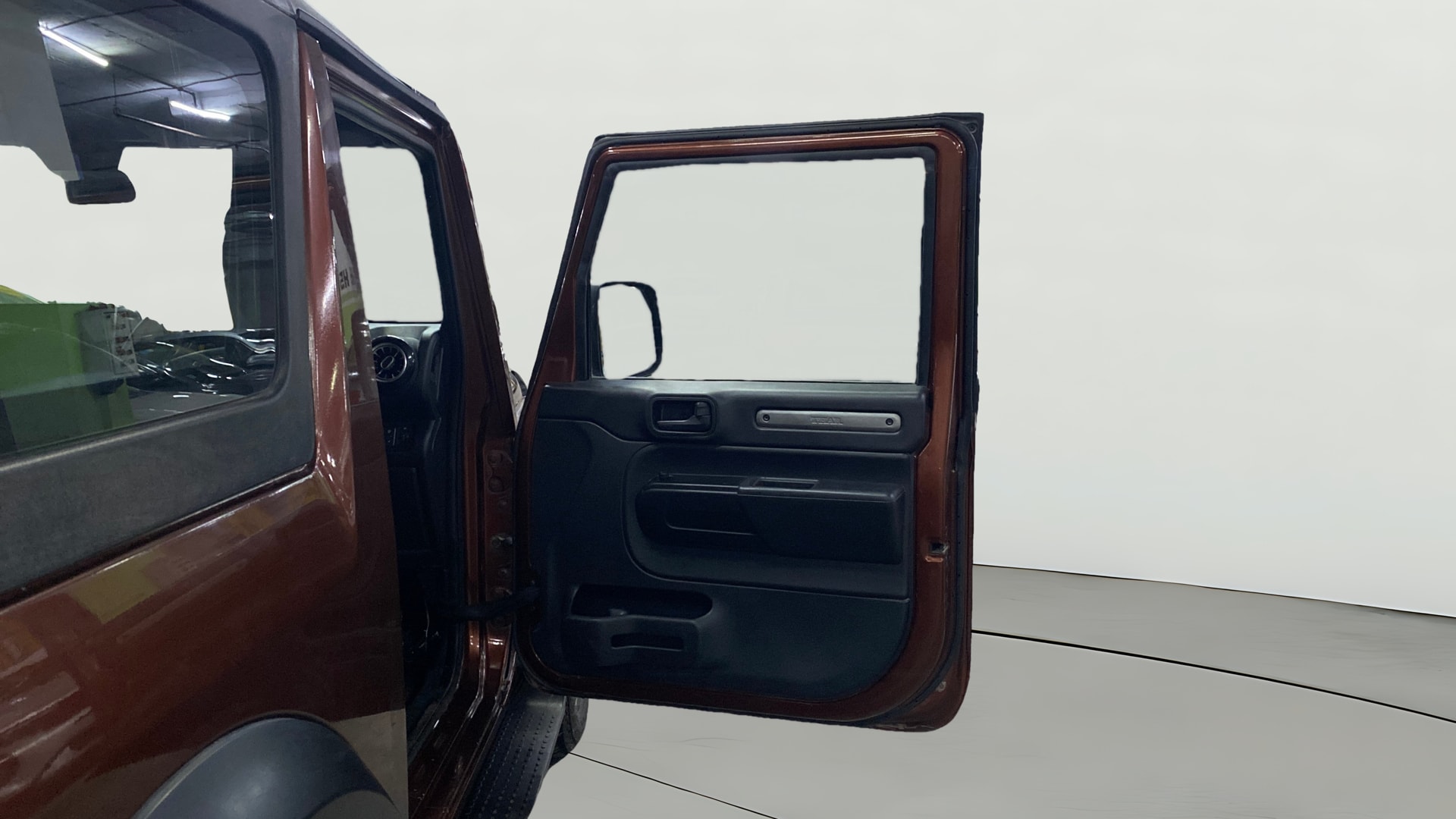 View 2021 Mahindra Thar AX Standard Manual Soft Top 6 Seater Image 47 Used 2021 Mahindra Thar AX Standard Manual Soft Top 6 Seater Image 47