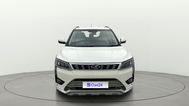 View Mahindra XUV300 Image 1 Used Mahindra XUV300 Image 1