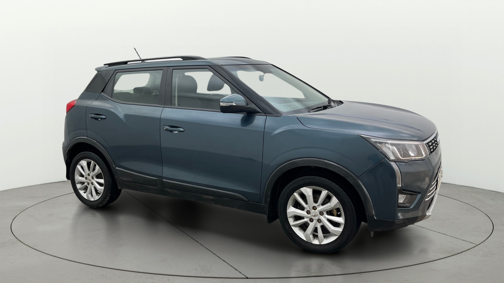 Used 2020 Mahindra XUV300 Used 2020 Mahindra XUV300