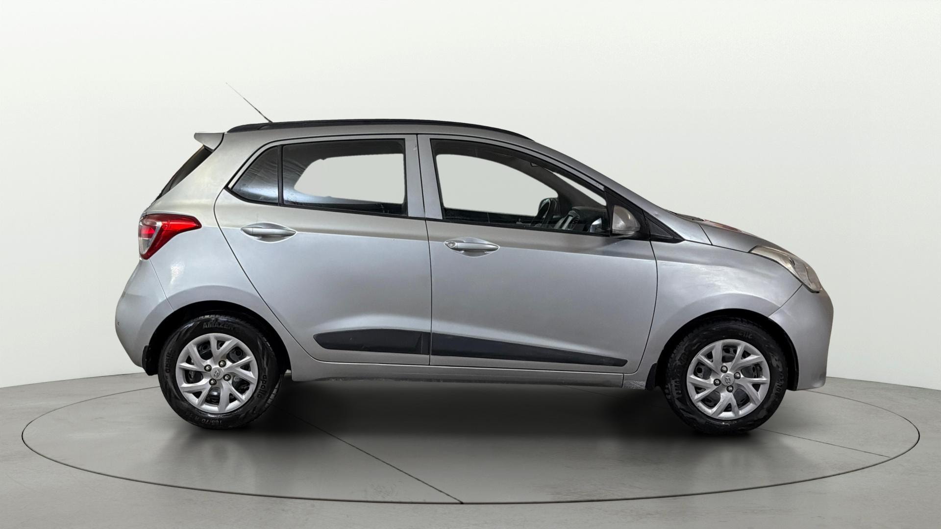 Used 2019 Hyundai Grand i10 Used 2019 Hyundai Grand i10