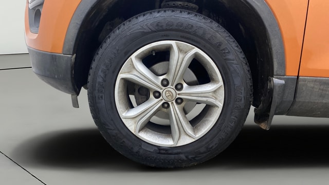 View Tata Harrier Image 29 Used Tata Harrier Image 29