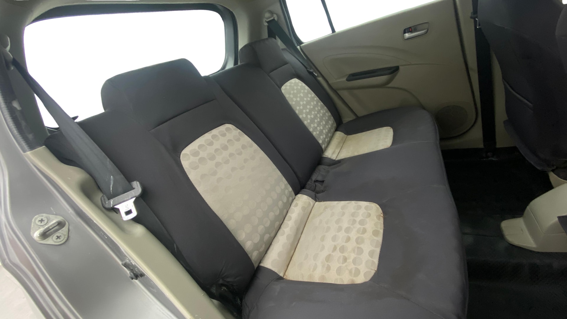 View 2016 Maruti Suzuki 1000 Base Variant Image 28 Used 2016 Maruti Suzuki 1000 Base Variant Image 28