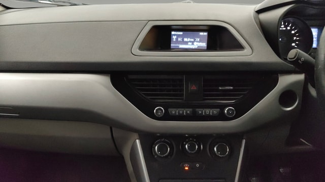 View Tata Nexon Image 17 Used Tata Nexon Image 17