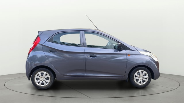 View Hyundai EON Image 9 Used Hyundai EON Image 9
