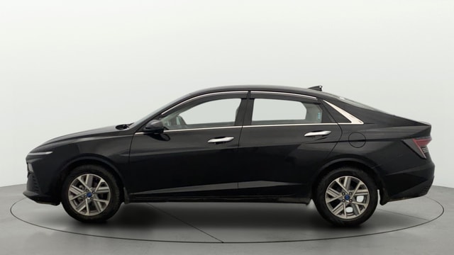 View Hyundai Verna Image 28 Used Hyundai Verna Image 28