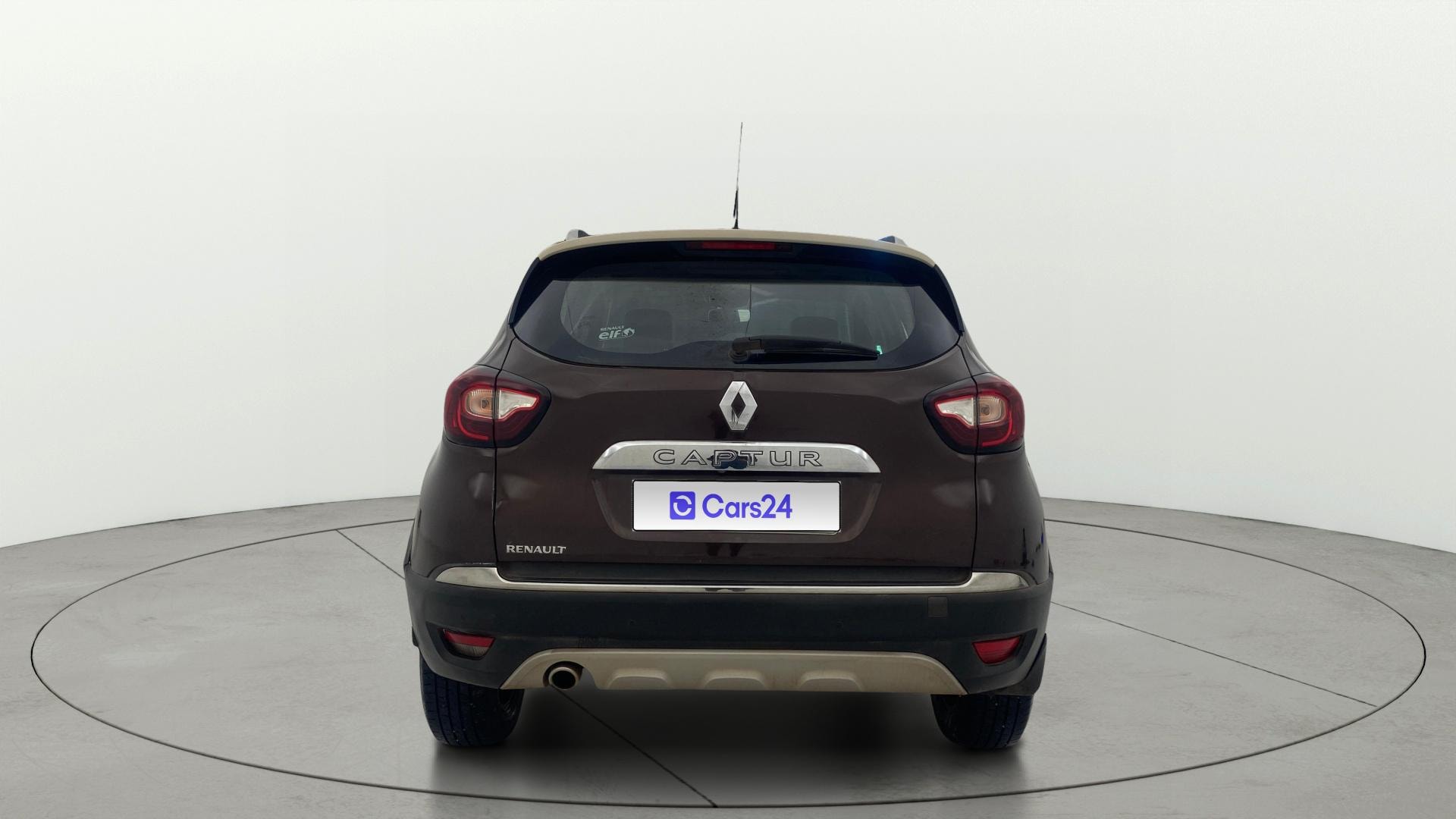 View 2019 Renault Captur Platine Petrol Dual Tone Image 43 Used 2019 Renault Captur Platine Petrol Dual Tone Image 43