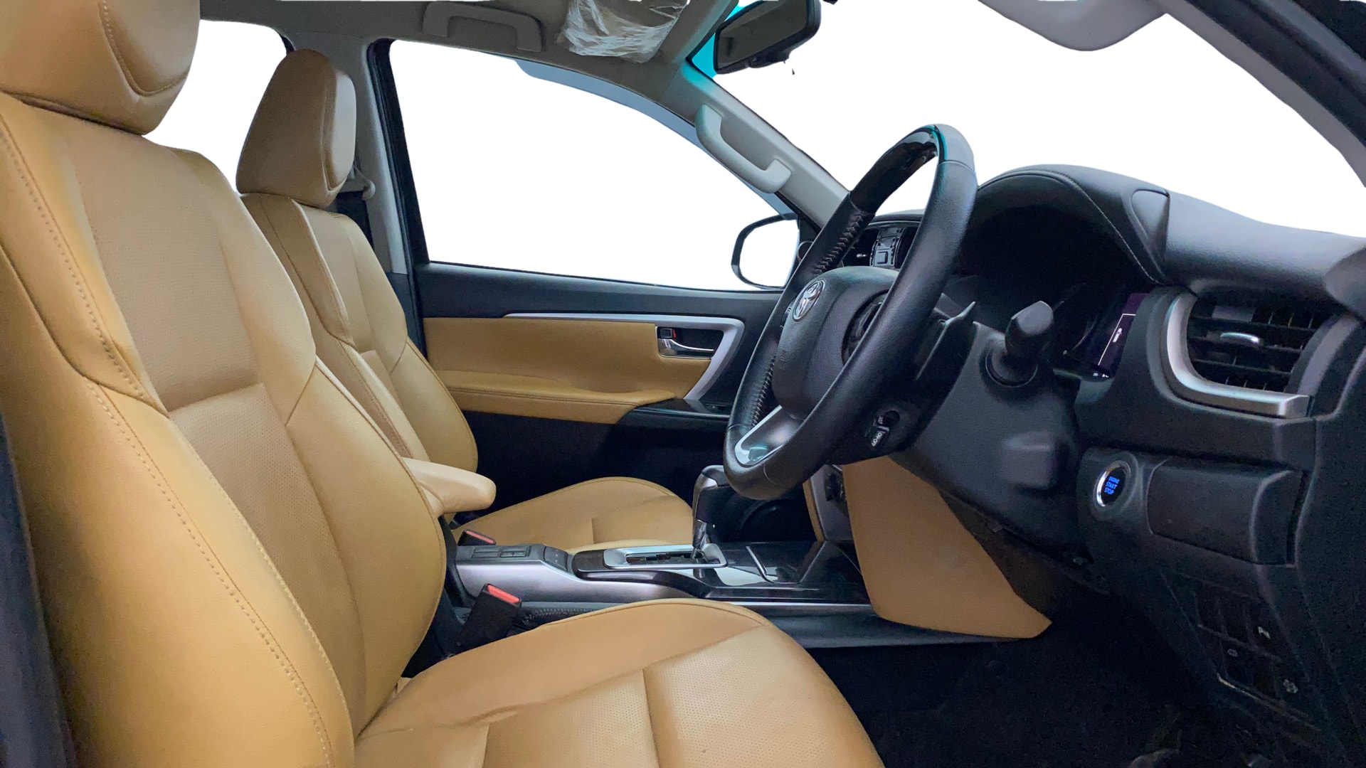 View 2023 Toyota Fortuner 2.7 4X2 AT BS IV Image 19 Used 2023 Toyota Fortuner 2.7 4X2 AT BS IV Image 19