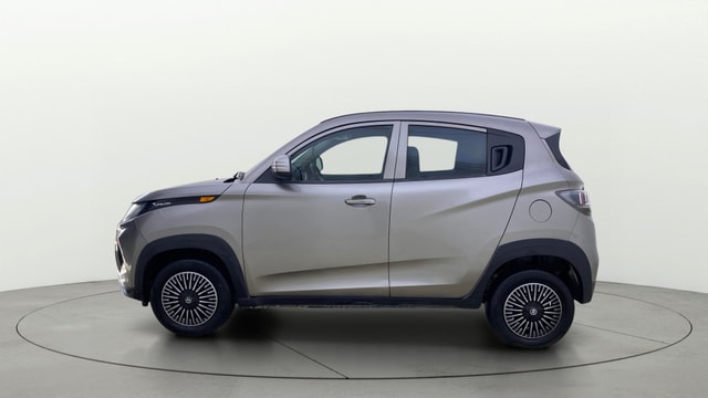 View Mahindra KUV100 Image 5 Used Mahindra KUV100 Image 5