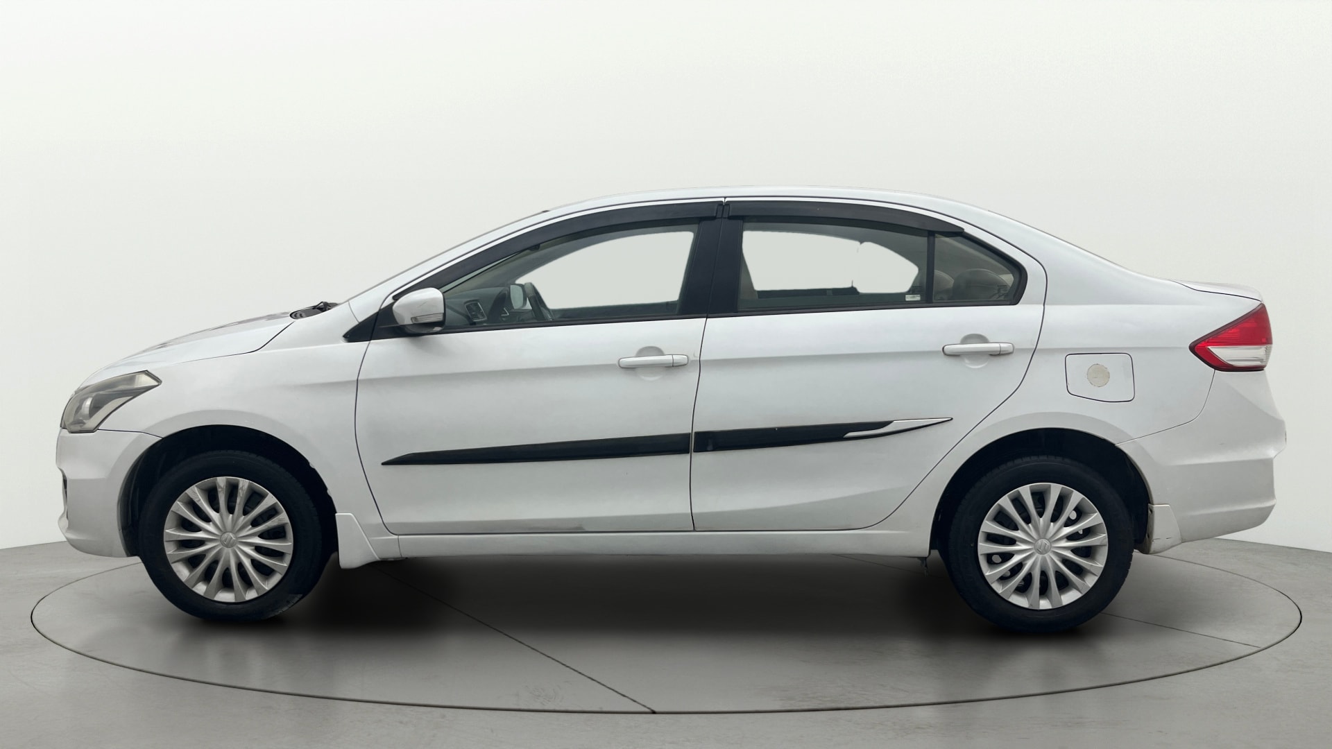 Used 2016 Maruti Suzuki 1000 Used 2016 Maruti Suzuki 1000