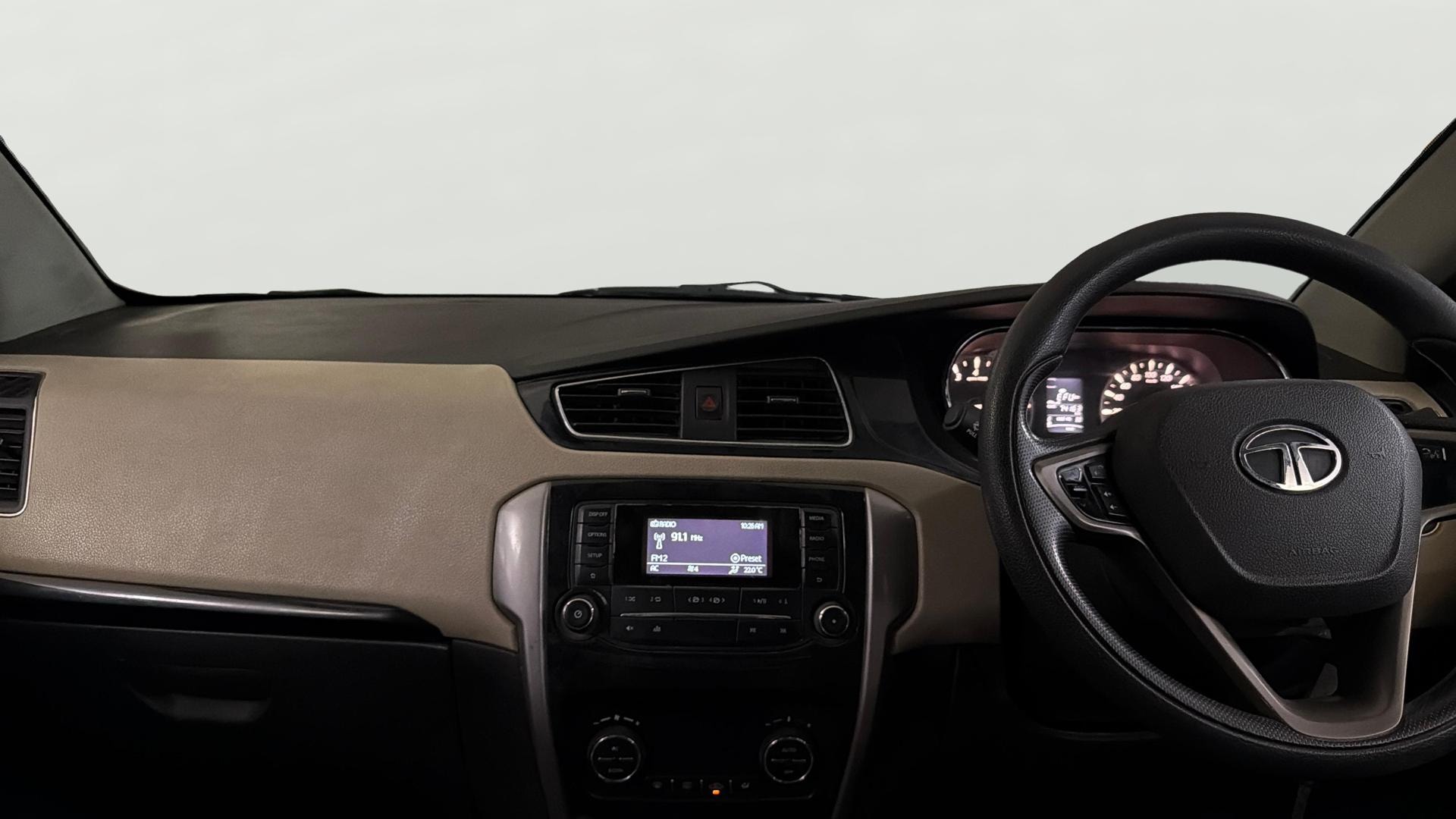 View 2014 Tata Zest XT Petrol Image 17 Used 2014 Tata Zest XT Petrol Image 17