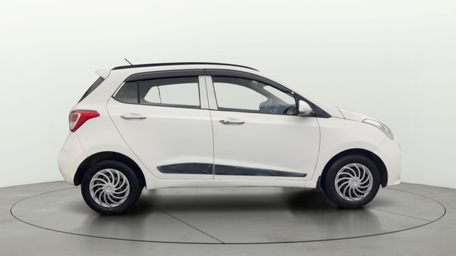 View Hyundai Grand i10 Image 8 Used Hyundai Grand i10 Image 8