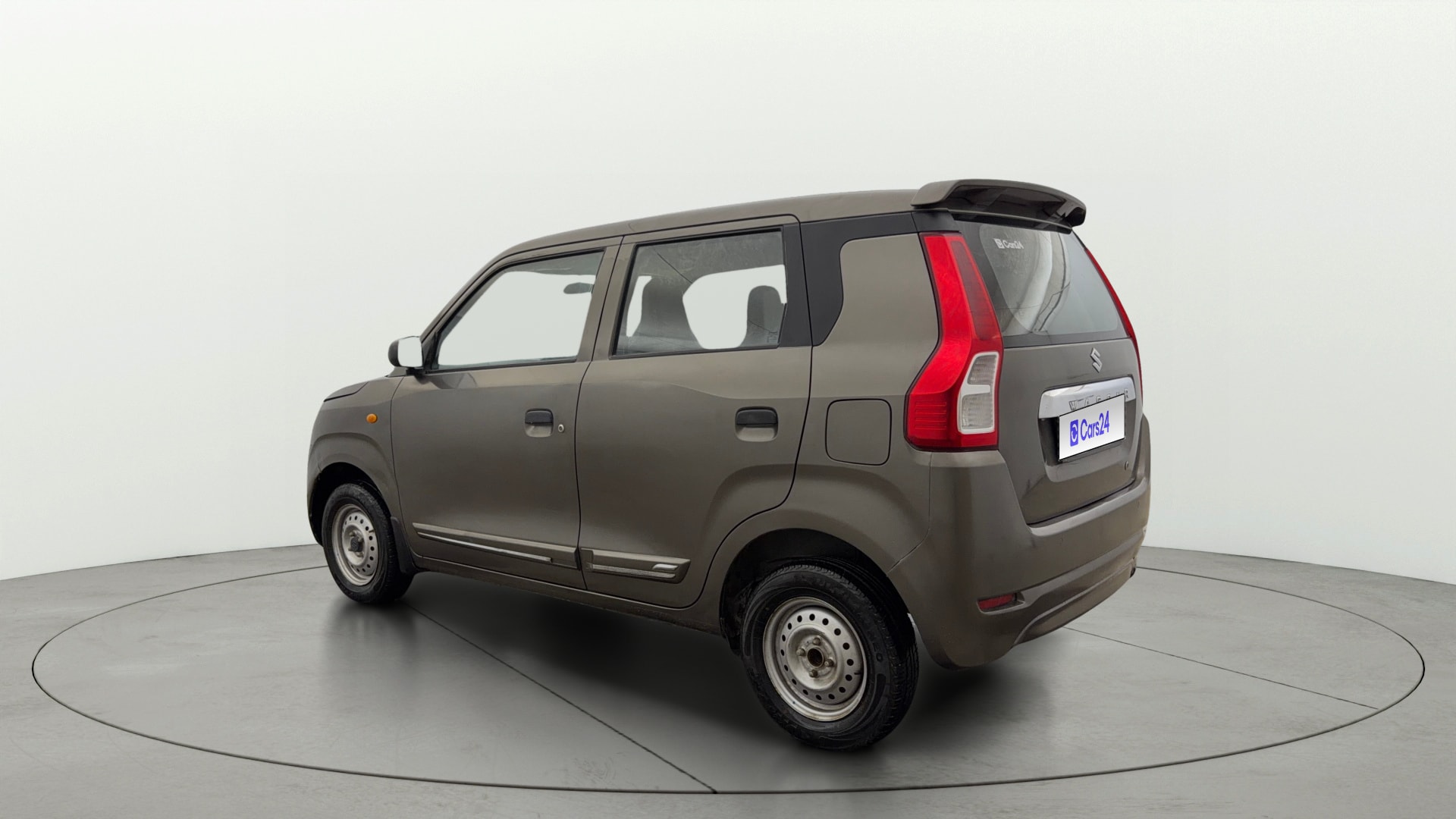 View 2022 Maruti Suzuki 1000 Base Variant Image 2 Used 2022 Maruti Suzuki 1000 Base Variant Image 2