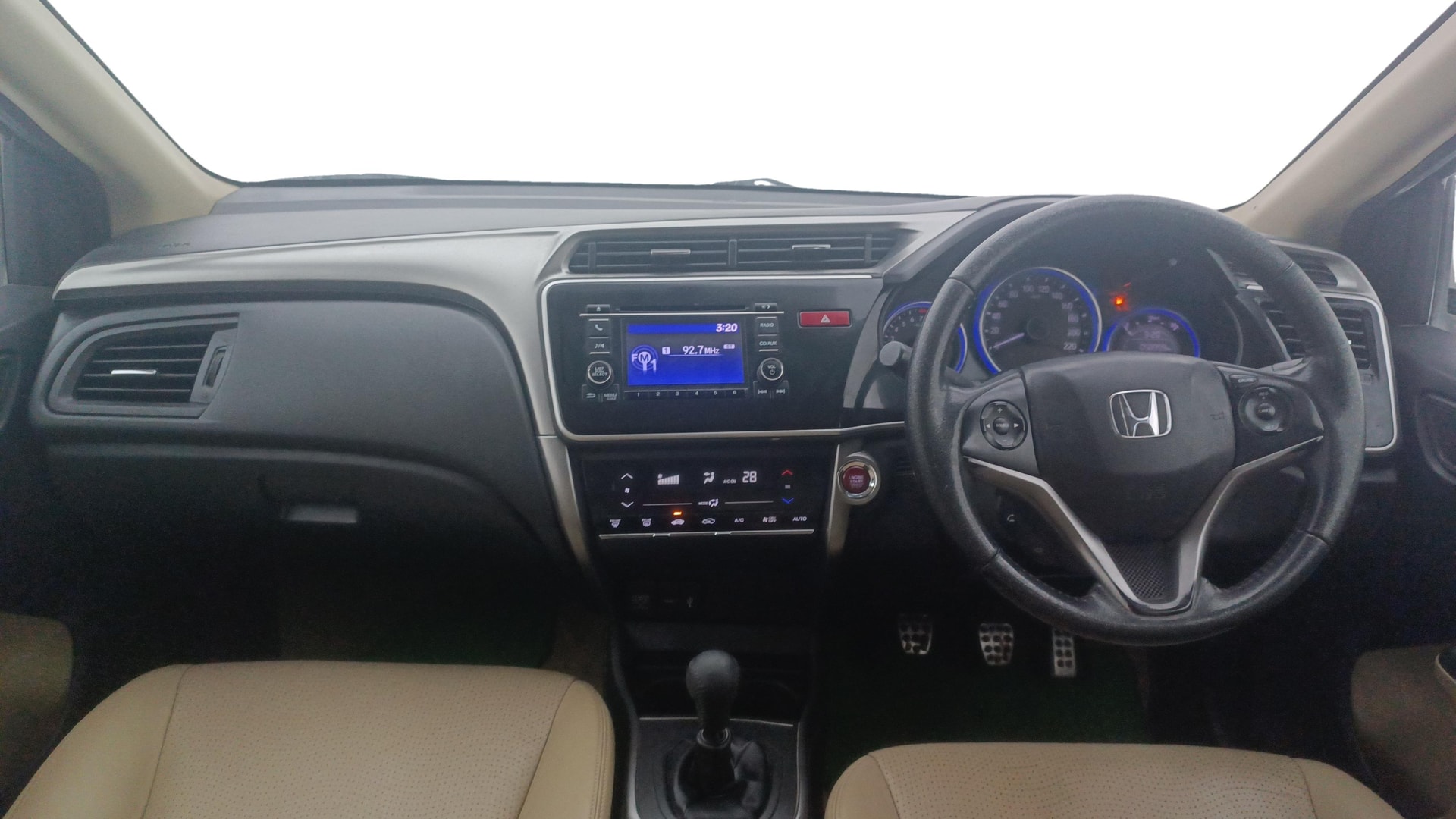 View 2014 Honda City ZX MT Diesel Anniversary Edition Image 16 Used 2014 Honda City ZX MT Diesel Anniversary Edition Image 16