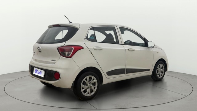 View Hyundai Grand i10 Image 41 Used Hyundai Grand i10 Image 41
