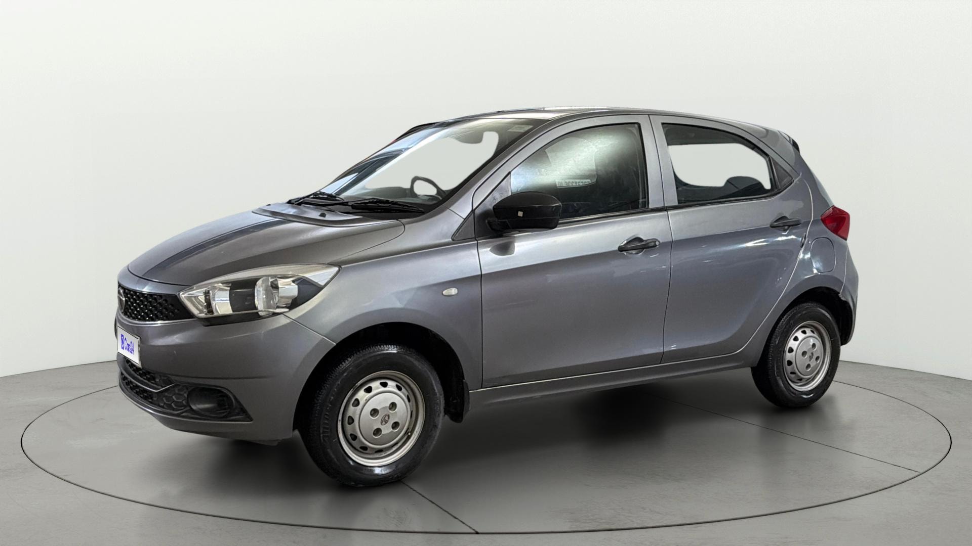 View 2018 Tata Tiago Revotorq XB Image 35 Used 2018 Tata Tiago Revotorq XB Image 35