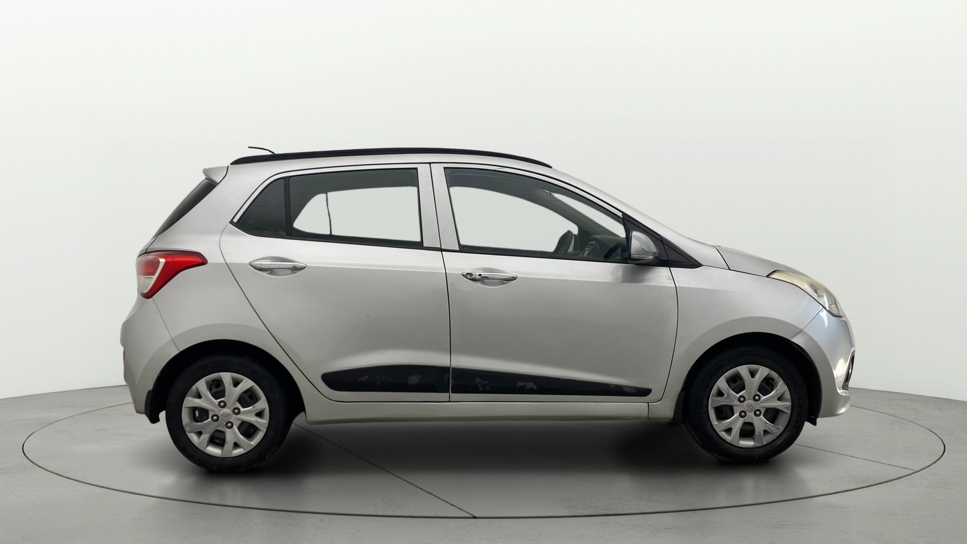 Used 2015 Hyundai Grand i10 Used 2015 Hyundai Grand i10