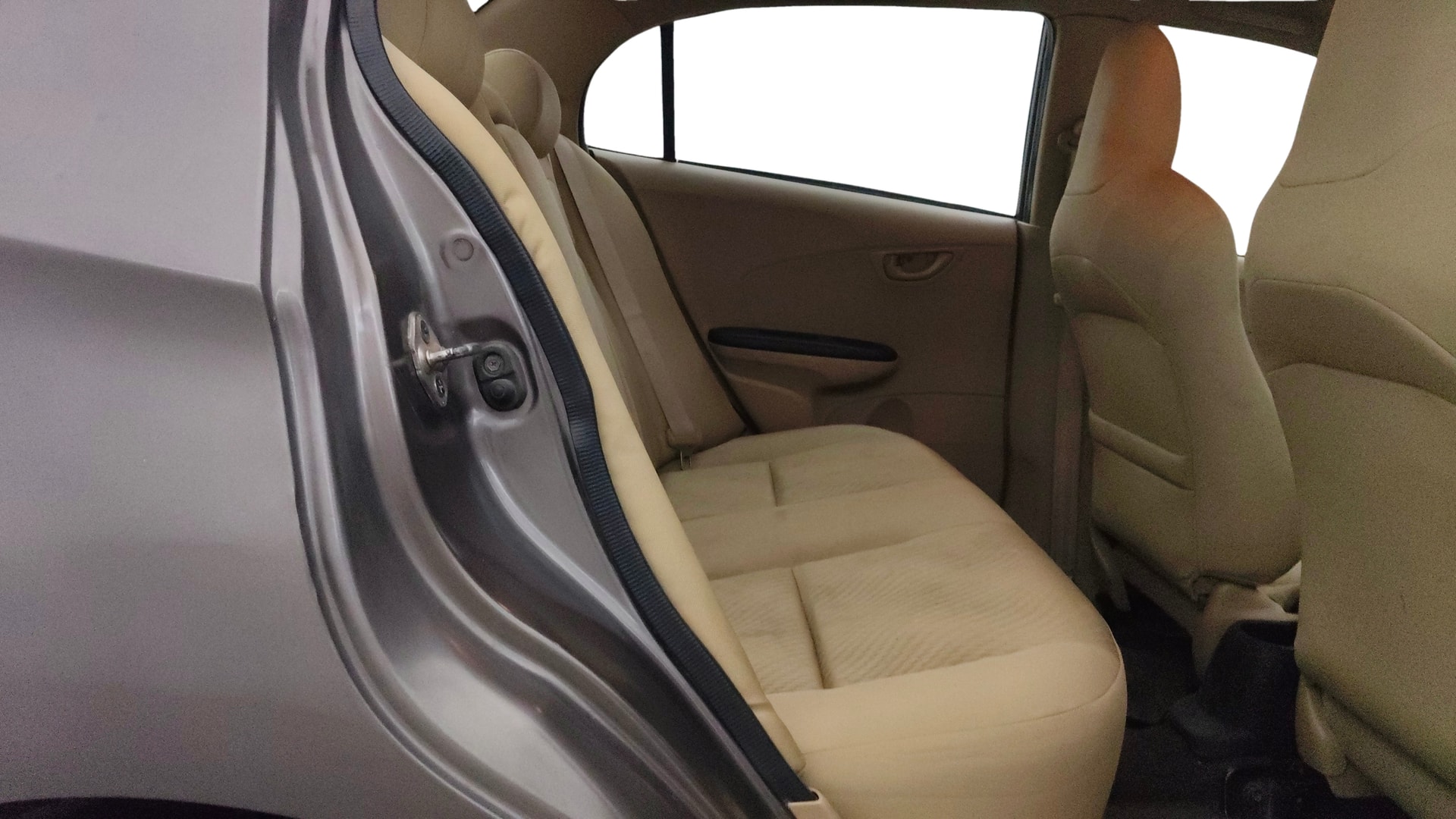 View 2015 Honda Amaze E MT Petrol BS IV Image 29 Used 2015 Honda Amaze E MT Petrol BS IV Image 29