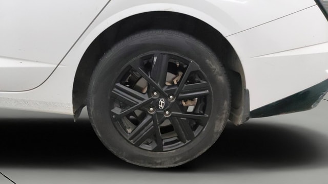 View Hyundai Verna Image 12 Used Hyundai Verna Image 12