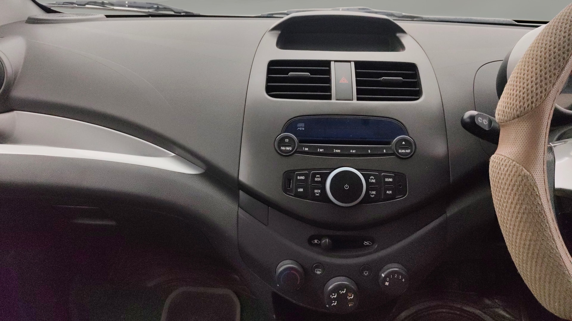 View 2017 Chevrolet Beat 1.2 LT Image 17 Used 2017 Chevrolet Beat 1.2 LT Image 17