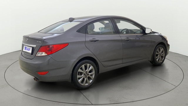 View Hyundai Fluidic Verna Image 42 Used Hyundai Fluidic Verna Image 42