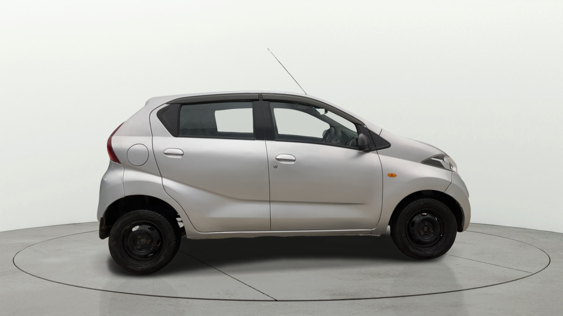 View 2018 Datsun Redi GO S-1.0L BS IV Image 25 Used 2018 Datsun Redi GO S-1.0L BS IV Image 25