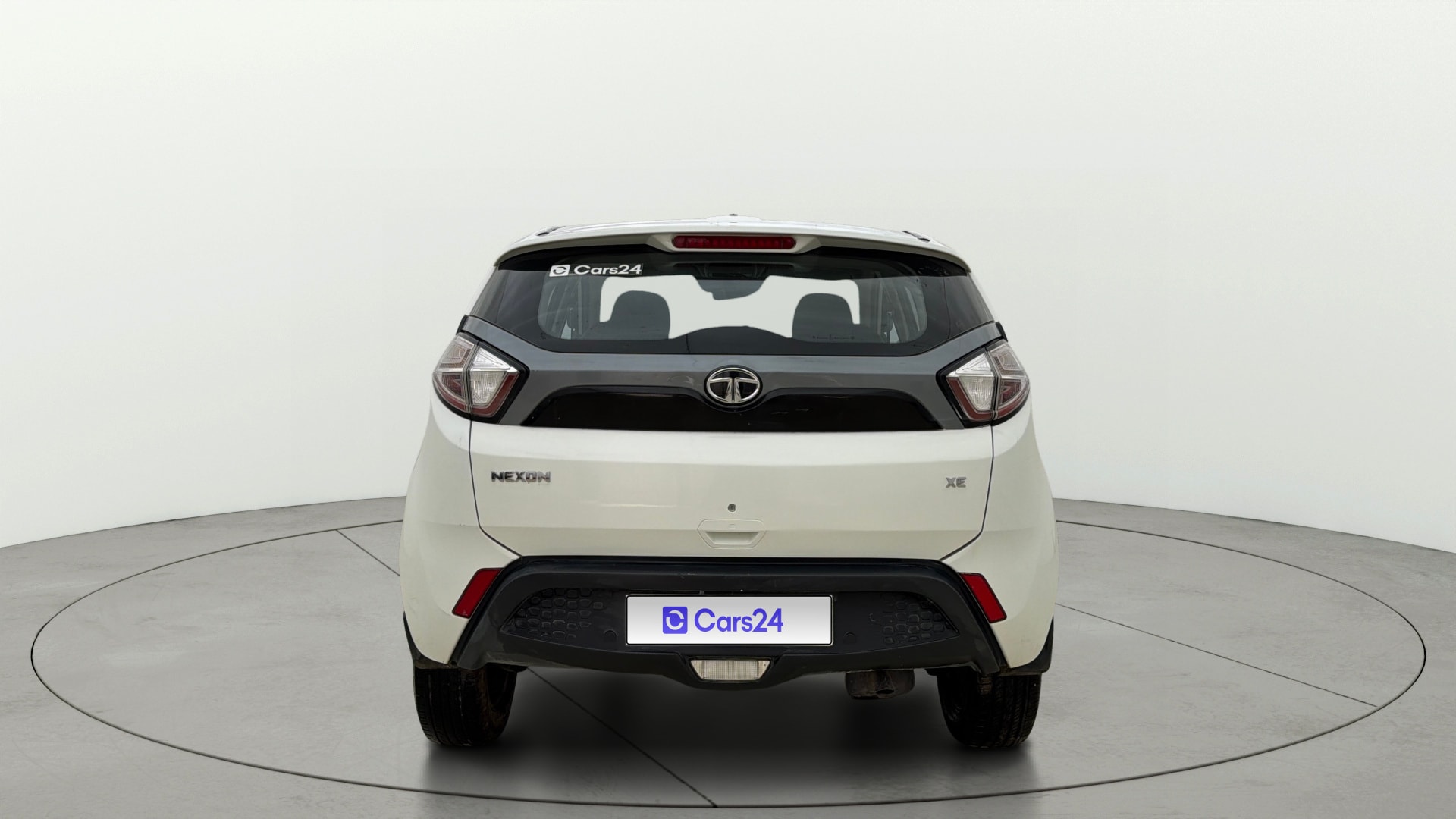 View 2018 Tata Nexon Revotron XE Image 38 Used 2018 Tata Nexon Revotron XE Image 38